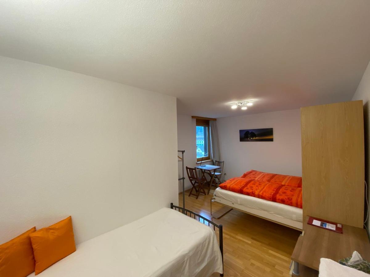 Atelier 67 Bed and Breakfast Obersaxen Exterior foto